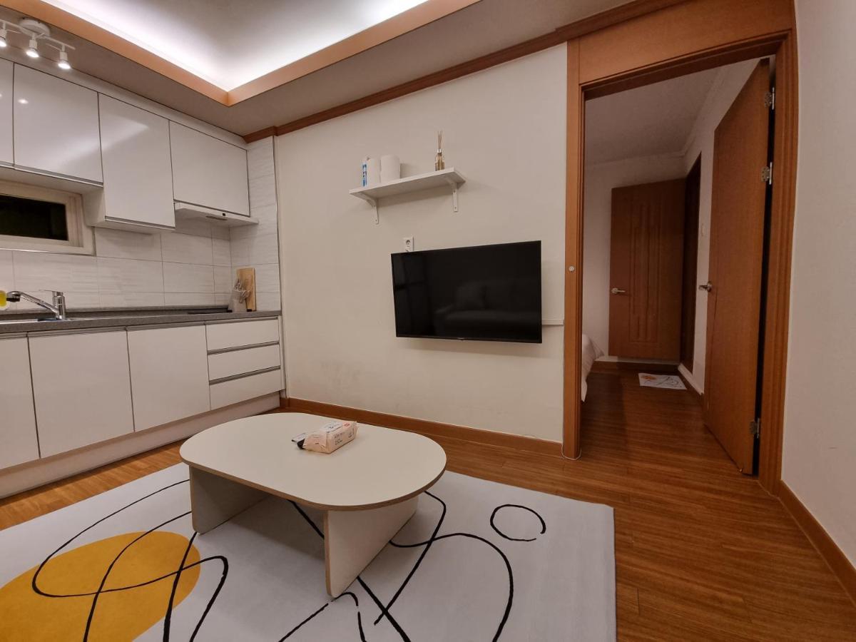 Complace H سيول المظهر الخارجي الصورة